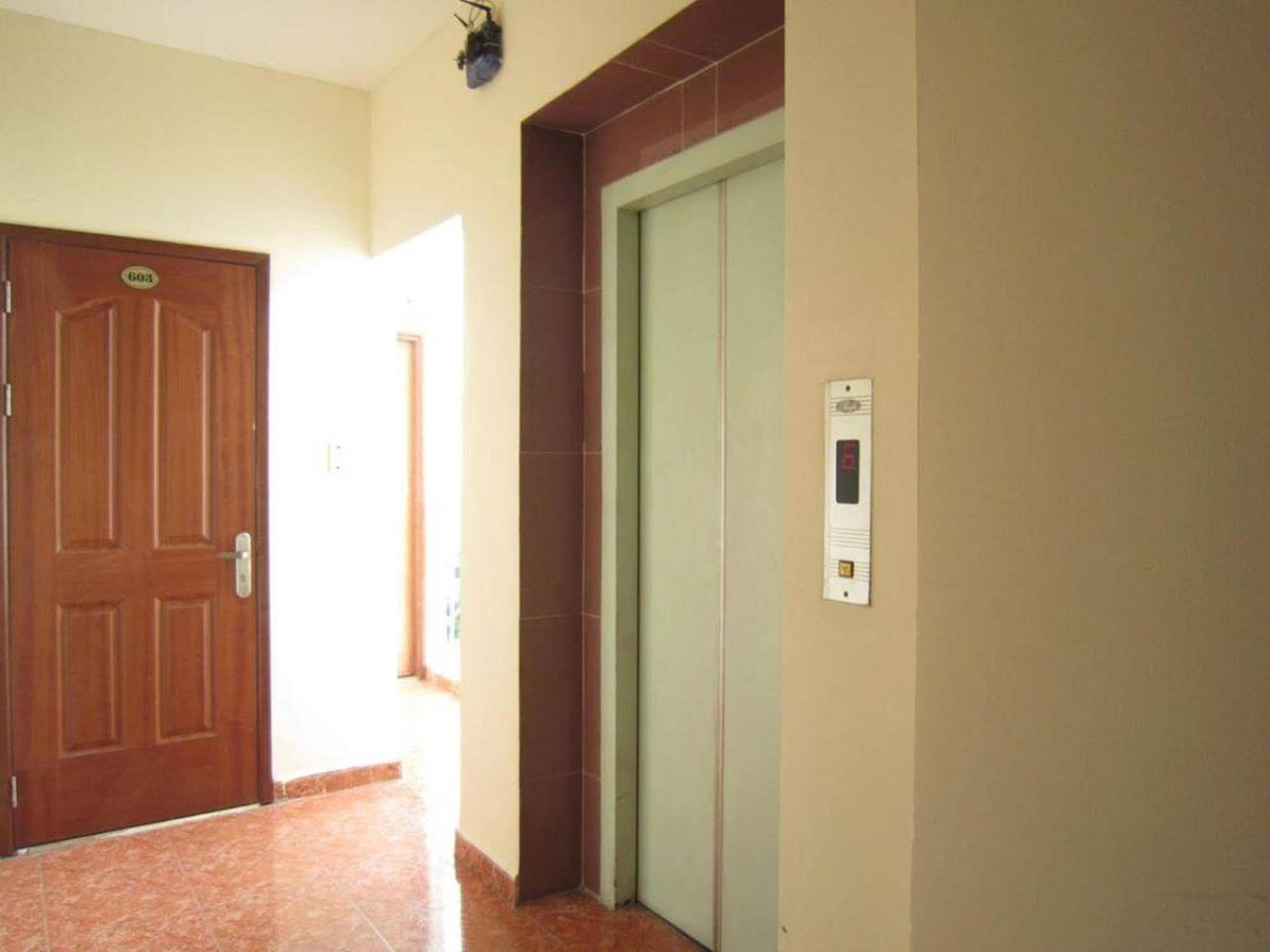 Reddoorz @ Pham Ngu Lao Street 3 Hotel Bandar Ho Chi Minh Luaran gambar